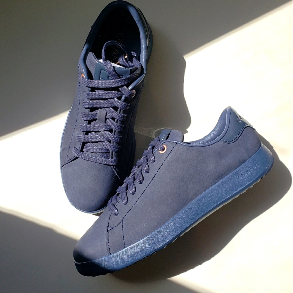 COLE HAAN GRANDPRO TENNIS SHOES